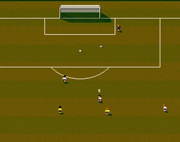 Sensible Soccer - International Edition_Disk1 screen shot game playing